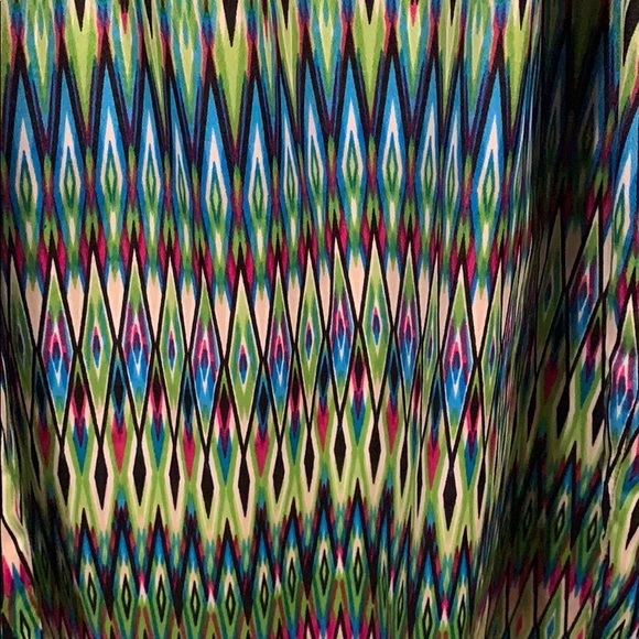 Funky Pattern Dress - Picture 3 of 3